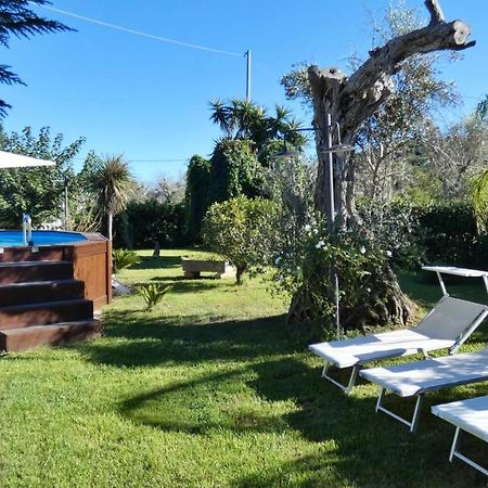 Villa Piana - Con Piscina e Giardino privato nel Salento Tricase Esterno foto