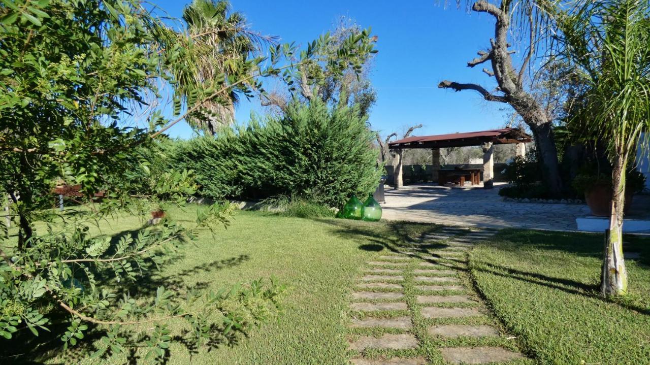 Villa Piana - Con Piscina e Giardino privato nel Salento Tricase Esterno foto